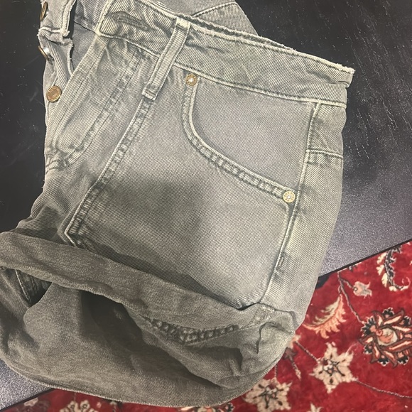 Free People slouchy shorts - Picture 6 of 9